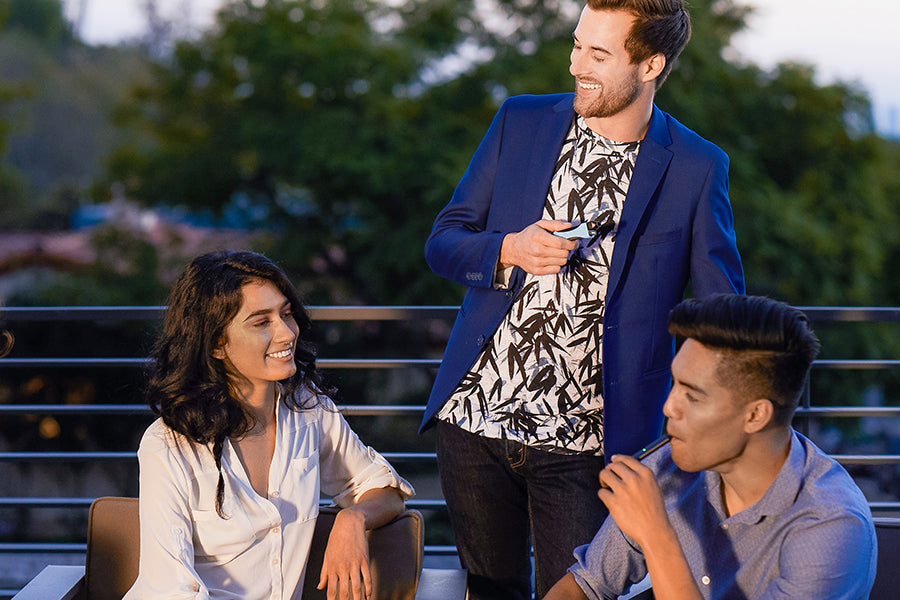 Vaping & Your Social Life... 3 Vaping Habits for a Polite Society